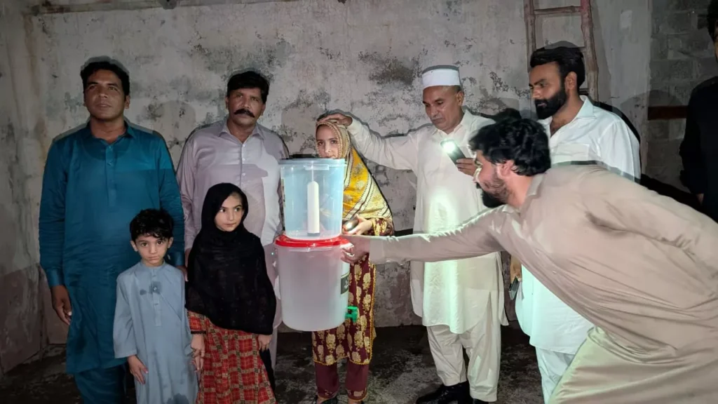 Church volunteers distributing food and relief supplies